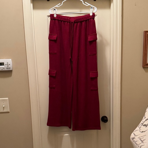 Women's Cozy Burgundy Hoodie and Wide-Leg Pant Set - Picture 3 of 4